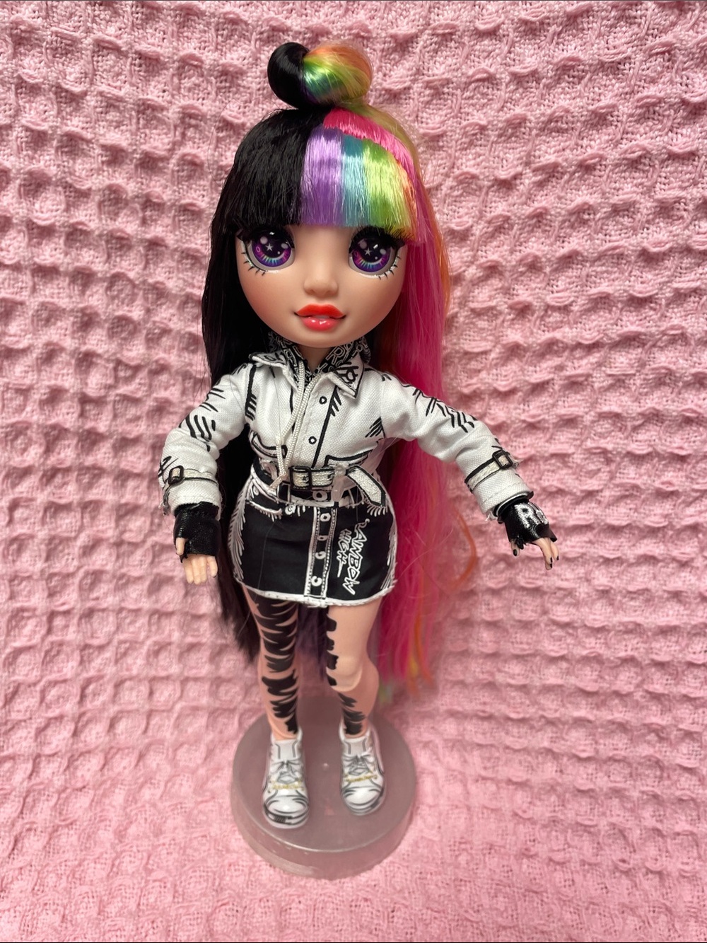 Rainbow High -  Jett Dawson Doll with Long pink and multi colored hair.